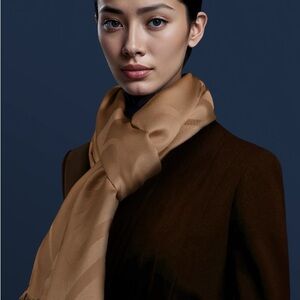 Chopard logomania Stole NWOT